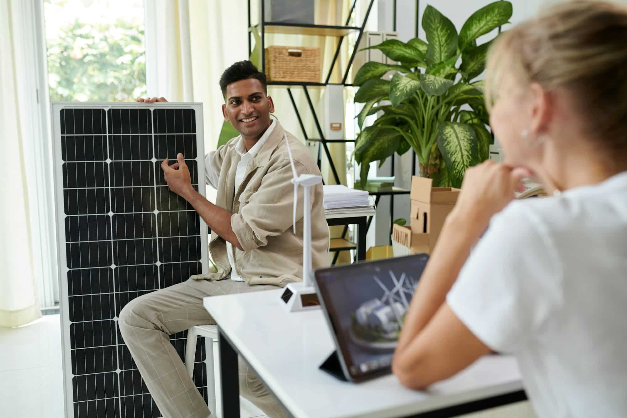 L’énergie solaire à votre service : Tout ce que vous devez savoir sur les panneaux photovoltaïques